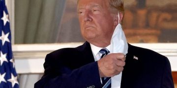 ΗΠΑ: Ο κορoνοϊός γελοιοποίησε τον Τραμπ, «κλείδωσε» τη νίκη Μπάιντεν