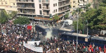 Μεγαλειώδες αντιφασιστικό συλλαλητήριο χτύπησε η ΕΛΑΣ