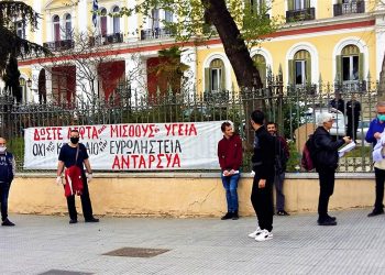 Οι κυβερνητικές επιλογές στρώνουν το δρόμο στην πανδημία…