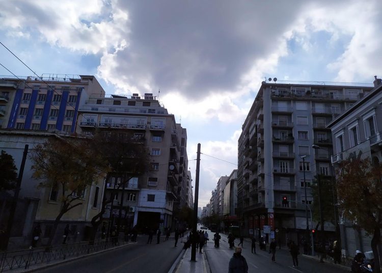 17 Νοέμβρη: Δυναμικές κινητοποιήσεις, όργιο καταστολής (συνεχής ενημέρωση)