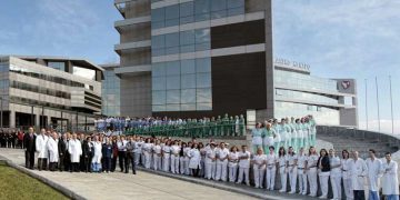 Επίταξη τώρα των ιδιωτικών κλινικών