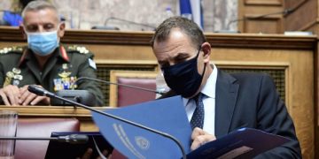 Ολοταχώς για τη νέα «αγορά του αιώνα»