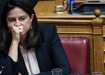 Η ΝΔ καλεί στις τηλεκλογές-παρωδία στην εκπαίδευση, οι εκπαιδευτικοί γυρίζουν την πλάτη