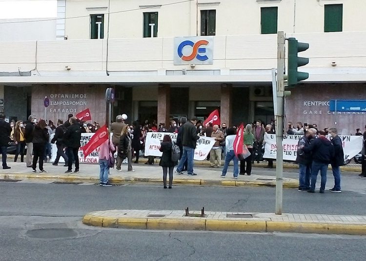 17 Νοέμβρη: Δυναμικές κινητοποιήσεις, όργιο καταστολής (συνεχής ενημέρωση)