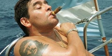 Έφυγε ο επαναστάτης των γηπέδων