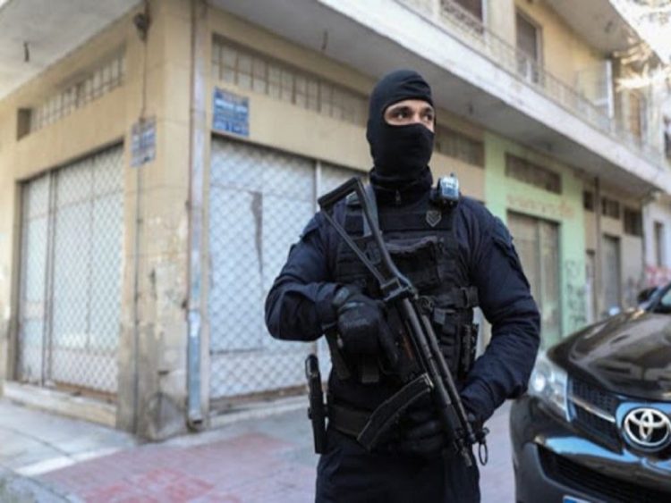 Κρατική αυθαιρεσία με άρωμα αντιτρομοκρατικής