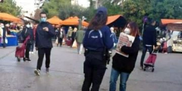 Προσαγωγή μελών του ΣΕΚ για εξόρμηση σε λαϊκή στα Πευκάκια