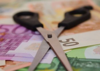 Σχέδιο «πάρ’ τα όλα» για το κεφάλαιο