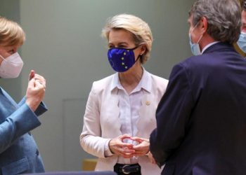Αδιαπραγμάτευτο το δόγμα της ΕΕ: «Πάνω από όλα οι μπίζνες»