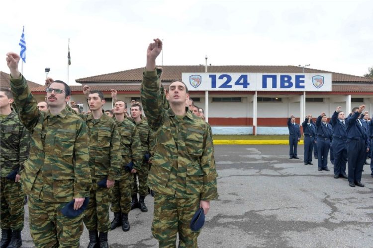 Πολεμική Αεροπορία: Πάνω από 50 κρούσματα κορονοϊού σε σμηνίτες στην Τρίπολη