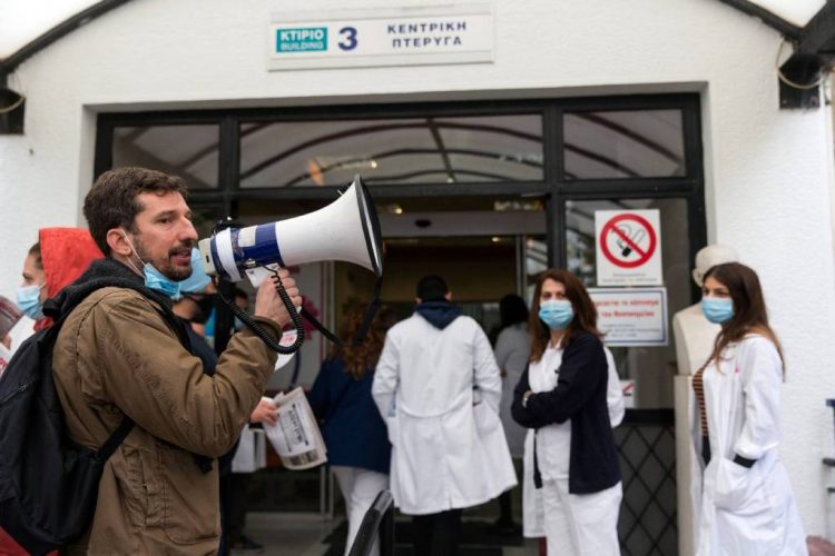 Στον «Άγιο Σάββα» σέρνουν σε ΕΔΕ εργαζόμενους που νόσησαν από Covid-19!