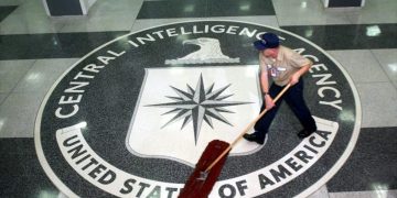 Palantir: Σκοτεινή σύμβαση, με άρωμα CIA