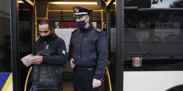 Δυτική Αττική: «Θερμοκήπιο» κορονοϊού και κυβερνητικών ευθυνών