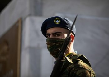 Πάρτε τώρα μέτρα για τους φαντάρους ή παραιτηθείτε!