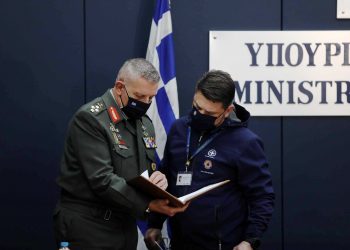 Όχι στρατός στη Δυτική Αττική!