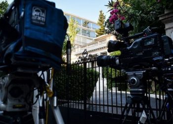 Προλεταριοποίηση στα «σαλόνια» της τηλεοπτικής προπαγάνδας