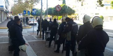 Καλαμάτα: Συλληφθέντες καταγγέλλουν βία, απειλές και ψευδείς μαρτυρίες αστυνομικών