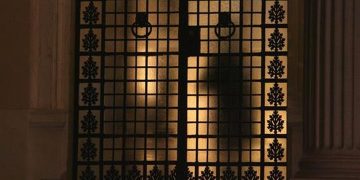 Οι ρεπόρτερ του λαού σκίζουν  τα non paper του Μαξίμου