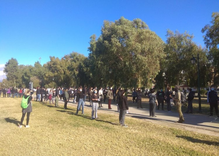 Πάτρα: Η απαγόρευση έσπασε στον δρόμο από εκατοντάδες διαδηλωτές