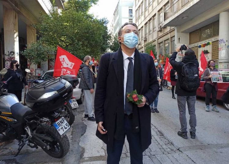 Στο «γύψο» οι ελευθερίες, με μαζικές συλλήψεις «τιμά» την 6η Δεκέμβρη η κυβέρνηση – Συνεχής ενημέρωση (φωτό και βίντεο)