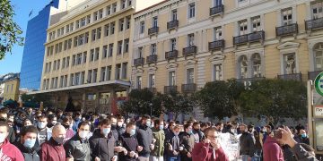 Ο σκοταδισμός τους ξυπνάει τις πιο φωτεινές μνήμες αγώνα