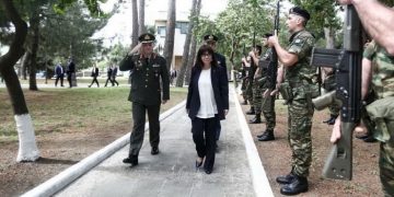 Η δημοκρατία κινδυνεύει… από τη λαϊκή κυριαρχία