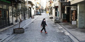 «Πανδημία» λουκέτων και χρεοκοπίας