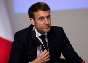 Γαλλία καθυστερήσεις στους εμβολιασμούς