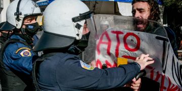 Δυναμικές διαδηλώσεις φοιτητών-εκπαιδευτικών, προάγγελος μεγάλων αγώνων (φωτο+βιντεο)