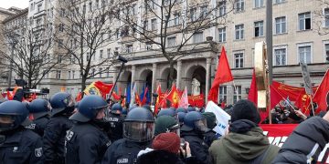 Το Βερολίνο διαδήλωσε για την Ρόζα και τον Καρλ! (φωτο+βίντεο)