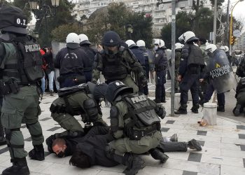 Το δίκιο δεν διώκεται!