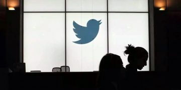 Νέα «τέταρτη» ή πρώτη εξουσία τα μέσα κοινωνικής δικτύωσης;