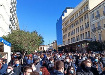 Οι ταξικές αγωνιστικές δυνάμεις να σηκώσουν το γάντι