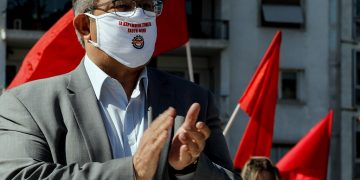 Απολογισμός ΚΚΕ: Κομματική επιβεβαίωση, κινηματική αμηχανία