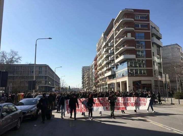 «Πότε θα κάνει ξαστεριά»! Η μαζική απάντηση των φοιτητών στο όργιο καταστολής (φωτο+βιντεο)