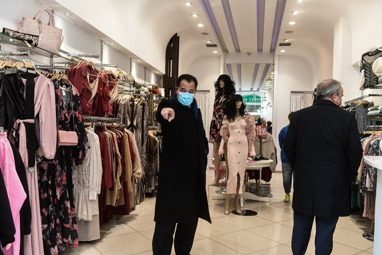 Κυβερνητικό «ξεκλείδωμα» σε φτώχεια, ανεργία, υπερεργασία