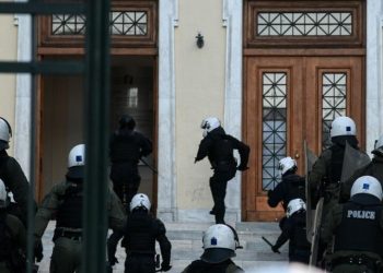 Η «άλλη βία» στην ΑΣΟΕΕ και τα πανεπιστήμια