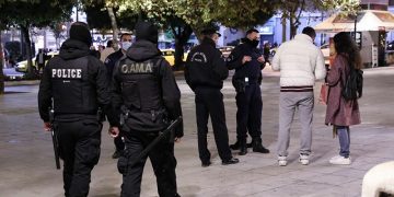 Διπλάσιοι έλεγχοι από τεστ, πρόστιμα 30 εκατ. ευρώ: Απάντηση με συγκεντρώσεις σε όλη την Ελλάδα