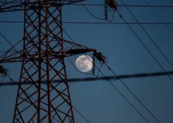 Στον Καιάδα του φιλελευθερισμού ο ενεργειακός σχεδιασμός