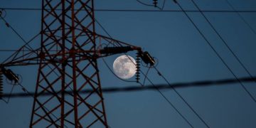 Στον Καιάδα του φιλελευθερισμού ο ενεργειακός σχεδιασμός