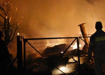 Θήβα: Ακόμη ένα νεκρό προσφυγόπουλο στους άθλιους καταυλισμούς