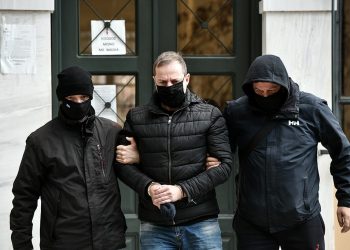 Τον Δ. Λιγνάδη προστάτευσε ένα ολόκληρο σύστημα