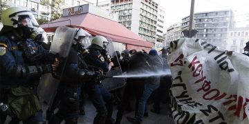 O Μητσοτάκης σε ρόλο Θάτσερ των Βαλκανίων