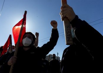 Σύγκρουση στην εκπαίδευση: «Πάλης ξεκίνημα» για ανατρεπτικό κίνημα διαρκείας