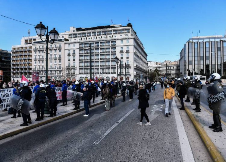 Επιτυχημένη πανελλαδική μέρα δράσης ενάντια σε απαγορεύσεις και πρόστιμα (φωτο+βίντεο)