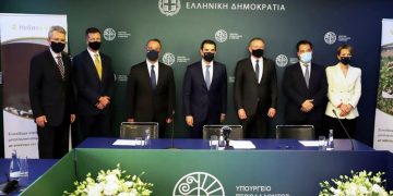 Χαλκιδική: Νέες «χρυσές» δουλειές για την Ελντοράντο