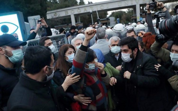 Η δικτατορία του Ερντογάν και το φοιτητικό-λαϊκό κίνημα