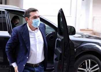 Για «σοβαρό πρόβλημα φύλαξης των ΑΕΙ» μιλάει ο Τσίπρας