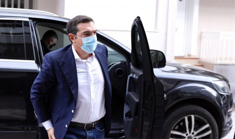 Για «σοβαρό πρόβλημα φύλαξης των ΑΕΙ» μιλάει ο Τσίπρας