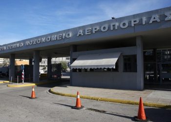 Κορονοϊός: Είναι λύση τα στρατιωτικά νοσοκομεία;